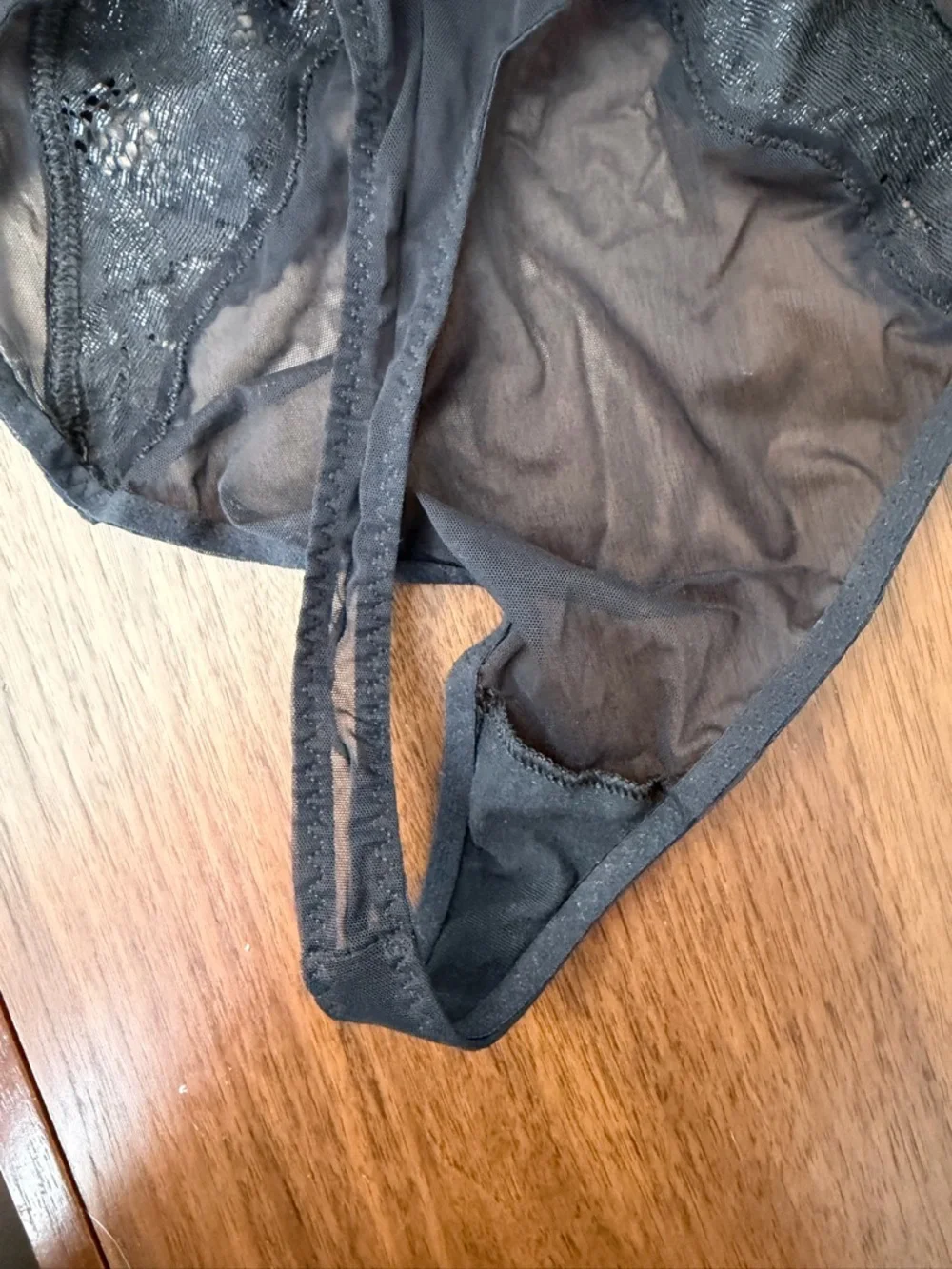 LA SENZA LACE BODYSUIT LARGE - Picture 3 of 5